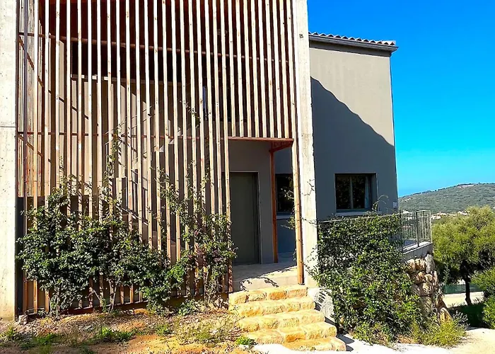 San Joseph Villa Cargèse